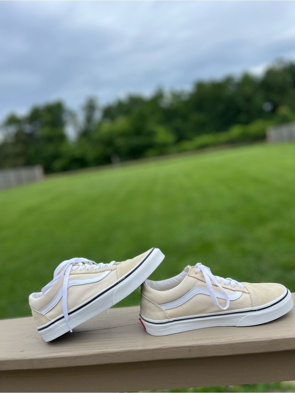 Vans Old Skool Low Top Sneakers White and Beige